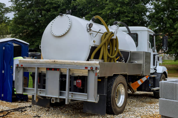 Portable Toilet Options We Offer in Tubac, AZ
